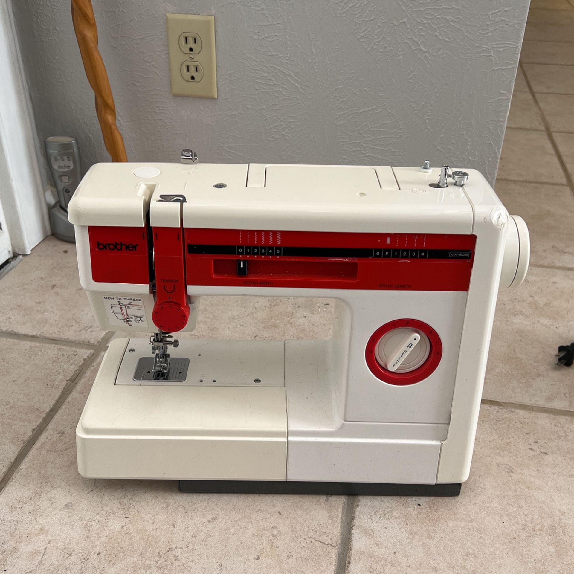 Brother VX-808 Sewing Machine