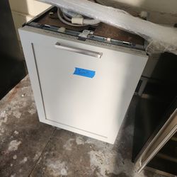 Thermador Dish Washer
