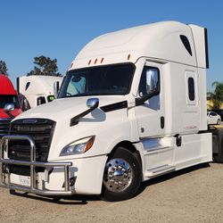 2022 FREIGHTLINER CASCADIA - DD15 505HP - 272K MILES - OEM WARRANTY INCLUDED!!