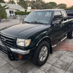 2000 Toyota Tacoma