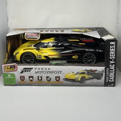 New Bright 1:8 Scale Remote Control 4x4 Forza Motorsport Cover Car