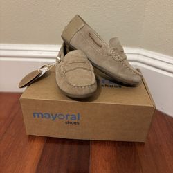 Boys Size 11 And 12 Loafers / Comfy Shoes