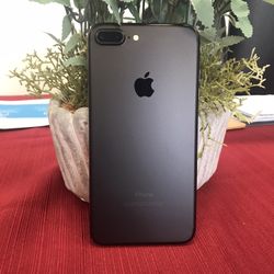 iPhone 7 Plus 32GB Unlocked Excellent Condition
