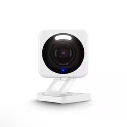 Wyze Cam v4 Wi-Fi 2.5K QHD Indoor/Outdoor Plug-In Smart Home Security Camera, Color Night Vision, 2-Way Audio (White)