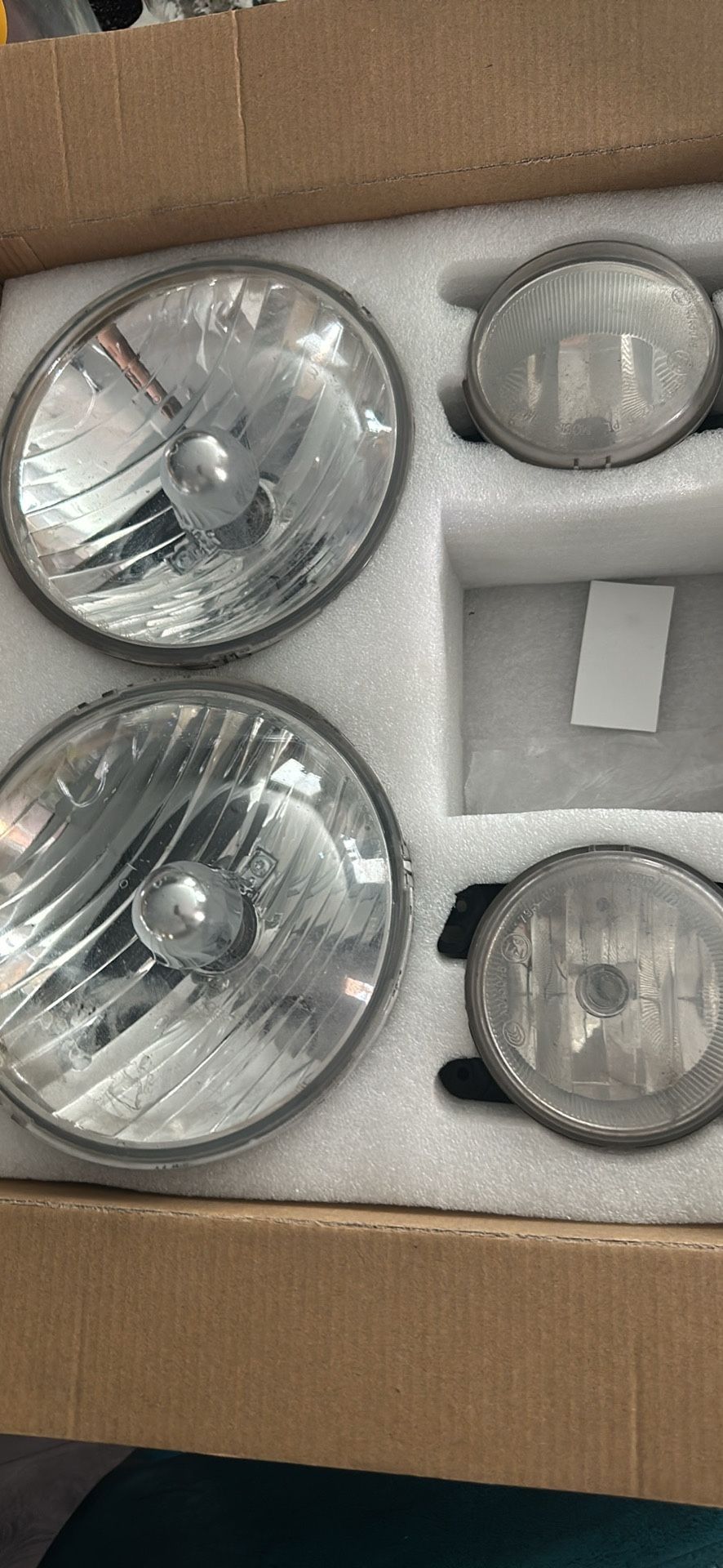 JEEP WRANGLER JK HEADLIGHTS AND FOG LIGHTS