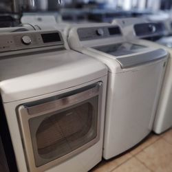 L.G. WASHER AND DRYER EVERYTHING GOOD