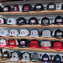 Caps/cachuchas/ for Sale in Houston, TX - OfferUp