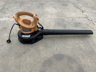 BLACK+DECKER 230-MPH Corded Electric Handheld Leaf Blower