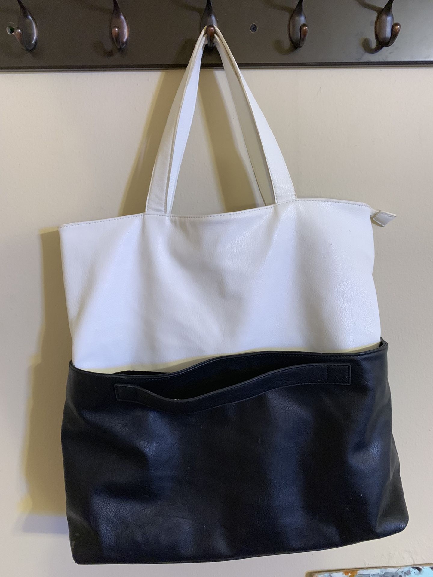 Large Forever 21 black and white tote bag