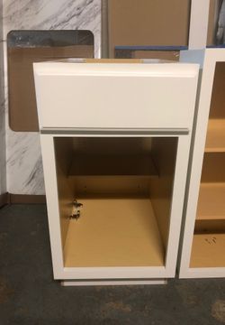 Open base cabinet