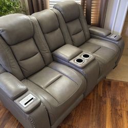 Furniture Couch 