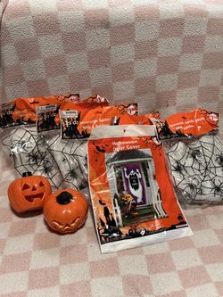 Halloween Decoration Bundle – Webs, Pumpkins & Door Cover