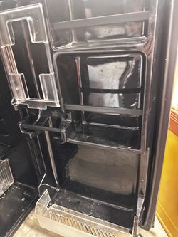 Sanyo Eclipse Series Stainless Steel Mini Refrigerator