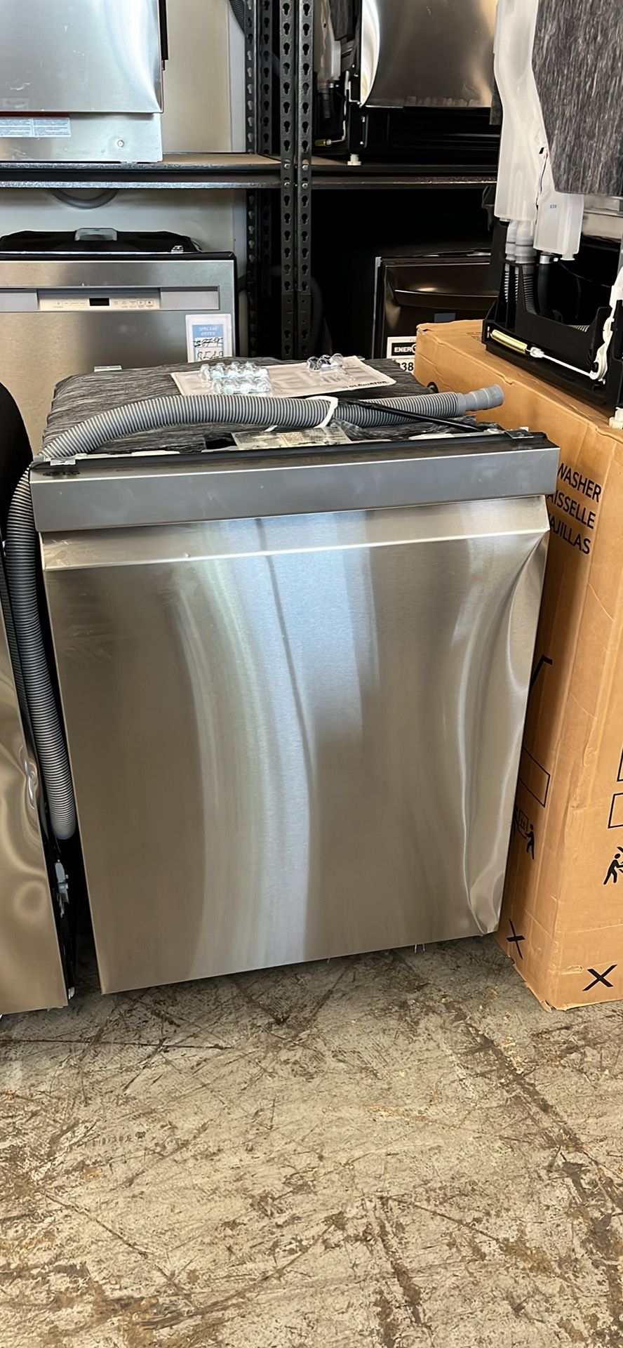 💥Great Deal💥 23.75 in. PrintProof Stainless Steel Smart Top Control Dishwasher with QuadWash Pro,