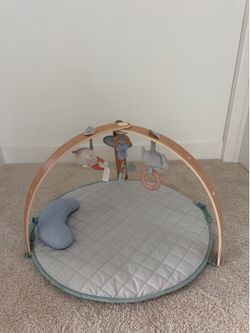 Baby play pat
