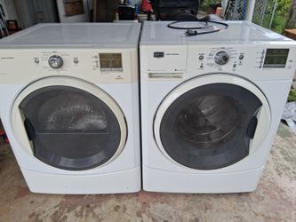 Maytag washer r and dryer