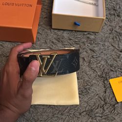 Louie Vuitton Belt 