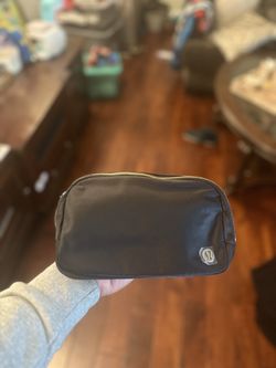 Lululemon Belt Bag 