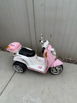 Kid Zone Kids Ride-On Electric Scooter