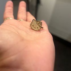 Gold Ring Hello kitty 10k