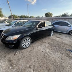 2009 Hyundai Genesis - Parts Only #IB7