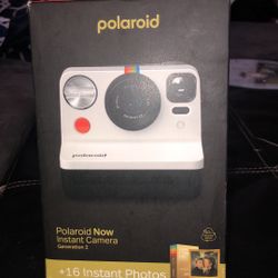 2nd Gen Polaroid Camera - Golden Gift Box (+ extra film pack)