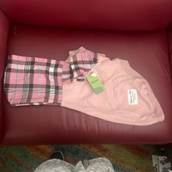 New Medium DOG SWEATSHIRT