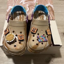 Cinnamon Toast Crunch Crocs