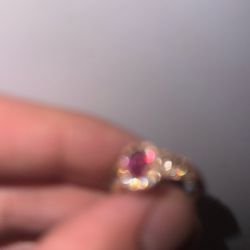 Real 14k Gold With Diamonds And Sapphire 0.4 In Weight 