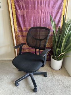 Ergonomic Office Chair 