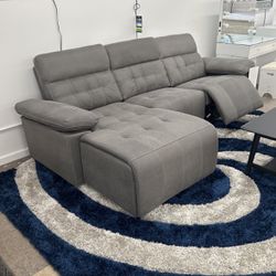 3pc Power Recliner Sectional With Chaise 