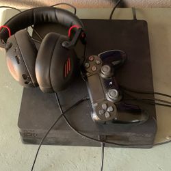 PS4 Slim