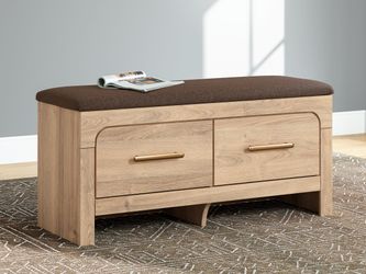 Kinlanni Tan/Brown Bedroom UPH Storage Bench (Online Special Price)