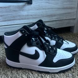 Nike Dunks