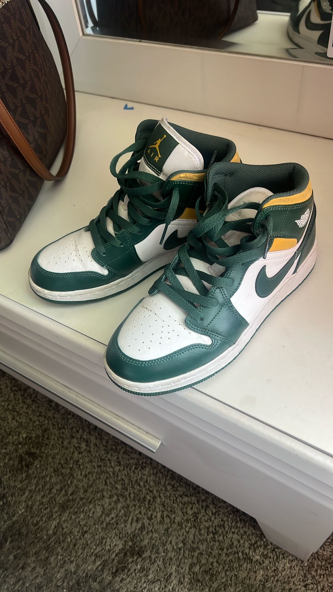 Jordan 1