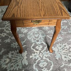 End table or nightstand - Queen Anne style