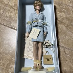 Franklin Mint Princess Diana 40cm Doll Princess Pottery