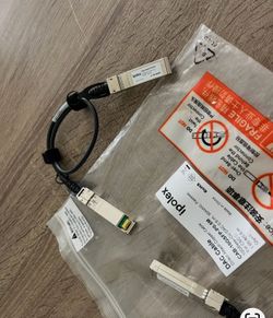 Set of 2 Ipolex 10G SFP+ Direct Attach Copper (DAC) cables, 0.5 meter length.