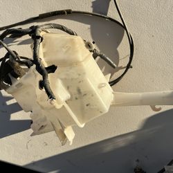 Veloster 2013 Washer Fluid Reservoir OEM Assembly