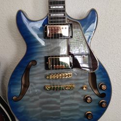 Ibanez Artcore Expressionist AM93QM Semi-Hollow Electric Guitar