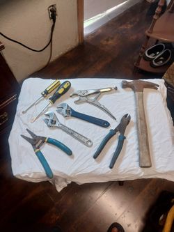 TOOLS    🔧 🔨