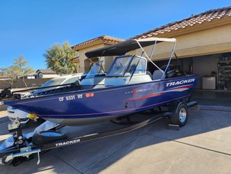 2016 Tracker Pro guide WT 175.deep V