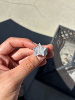 Iced Out Star-Shaped Ring