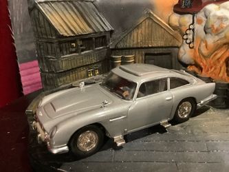 James Bond 007 Aston Martin