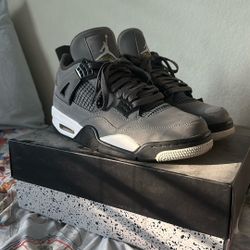 Jordan 4 Retro Cool Grey M9.5