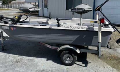 Sun Dolphin Pro Boat