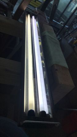 Fish tank aquarium cage florescent light fixture