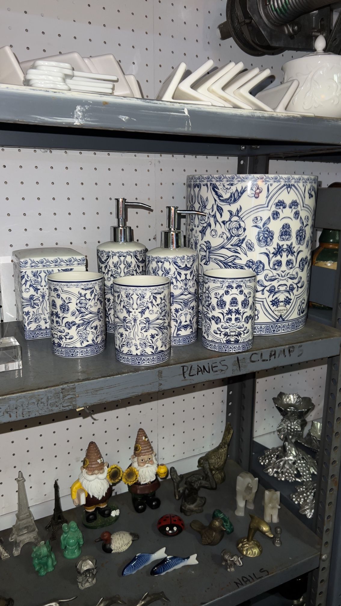 Blue and White Floral Bathroom Set