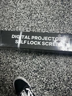 TITAN TNS-72 Projector Screen
