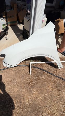 2016 Nissan Rouge Left Front Finder